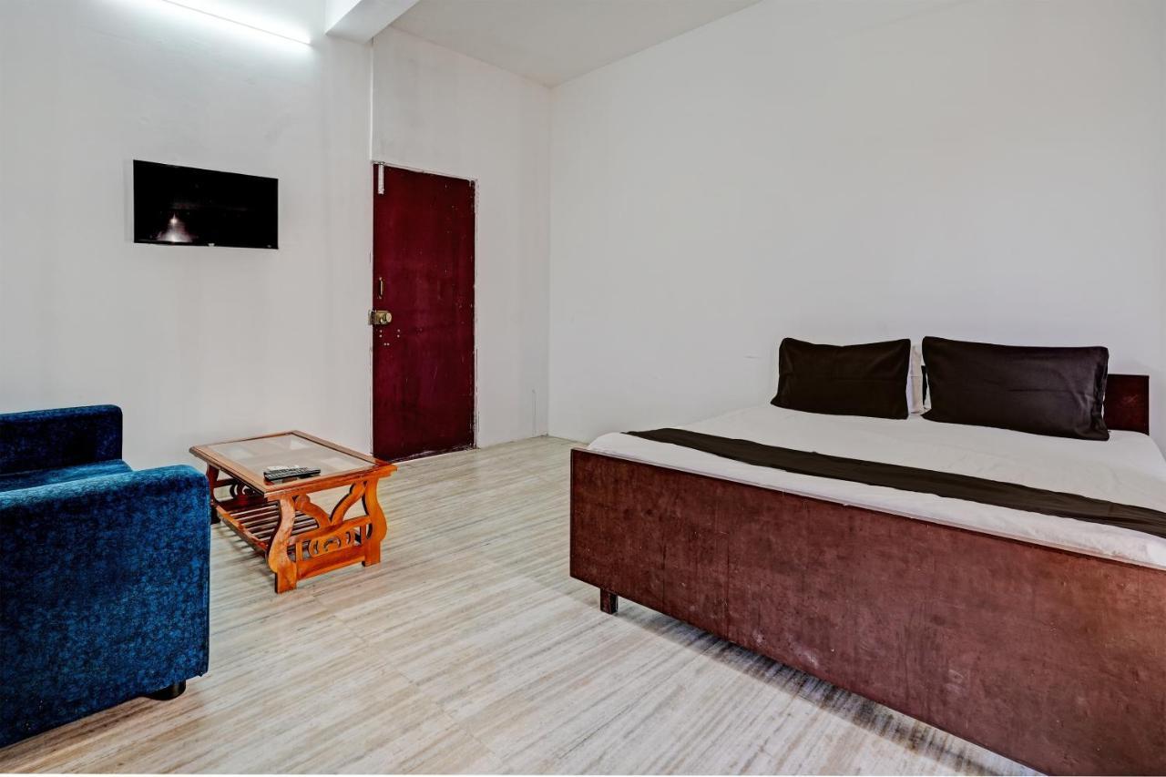 Oyo Flagship Ecr Goa Beach Resort Chennai Exterior foto